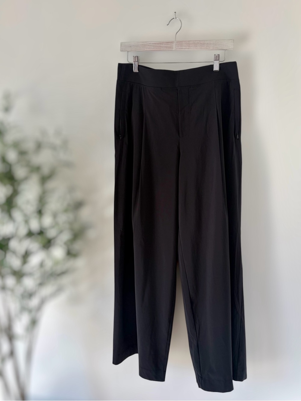 Athleta Brooklyn Heights High Rise Pleated Wide Leg Pant Black 16